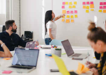 The Benefits of Managing Projects Online: A Comprehensive Guide