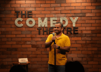 Laugh Out Loud at Watch Out Comedy Theater Shows: A Night of Side-Splitting Entertainment